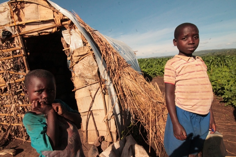 Pakolaislapset Ugandassa_M.jpg