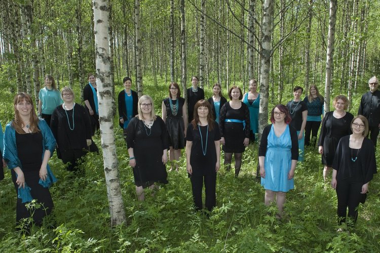 Musiikkia talvipäivän siniseen hetkeen Musiikkia talvipäivän siniseen hetkeen