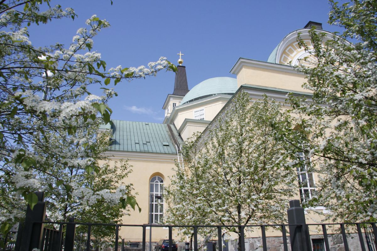 Oulun tuomiokirkko ulkoa_Sanna Krook (1).jpg