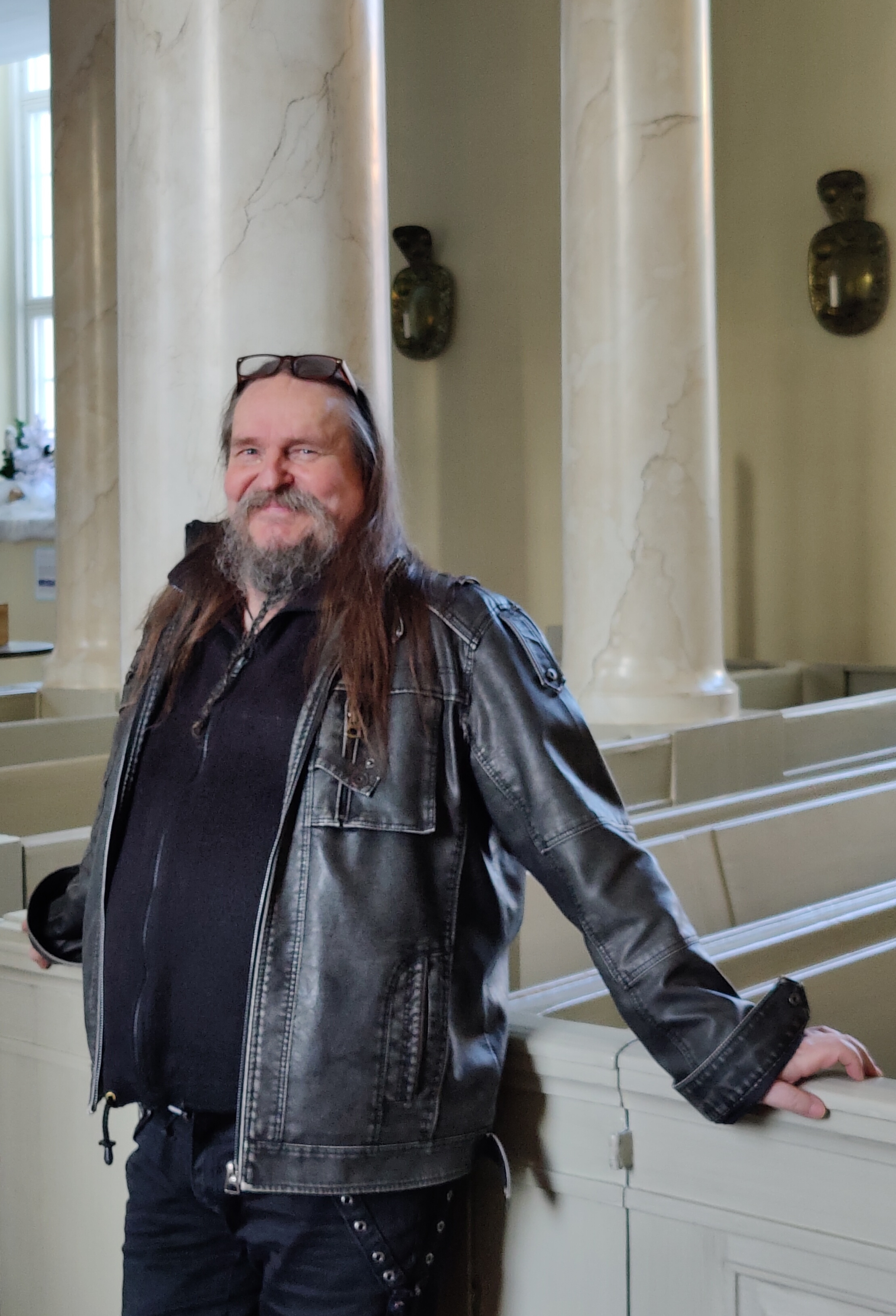Raamattuvisan vetäjä Mikko Hakkarainen_kuva Lassi Heikkinen (1).jpg