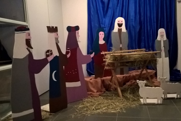 Avaa kuva isommaksi Haukiputaan kirkon seimi