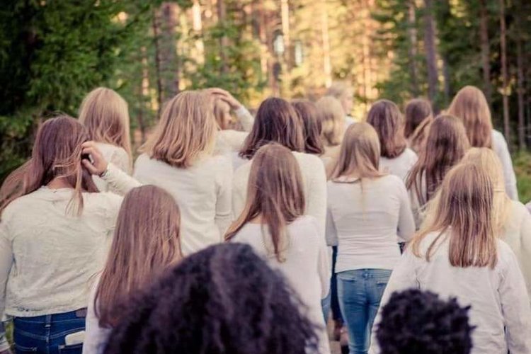 Lasten kesäkuoro Kakarakööri Lasten kesäkuoro Kakarakööri